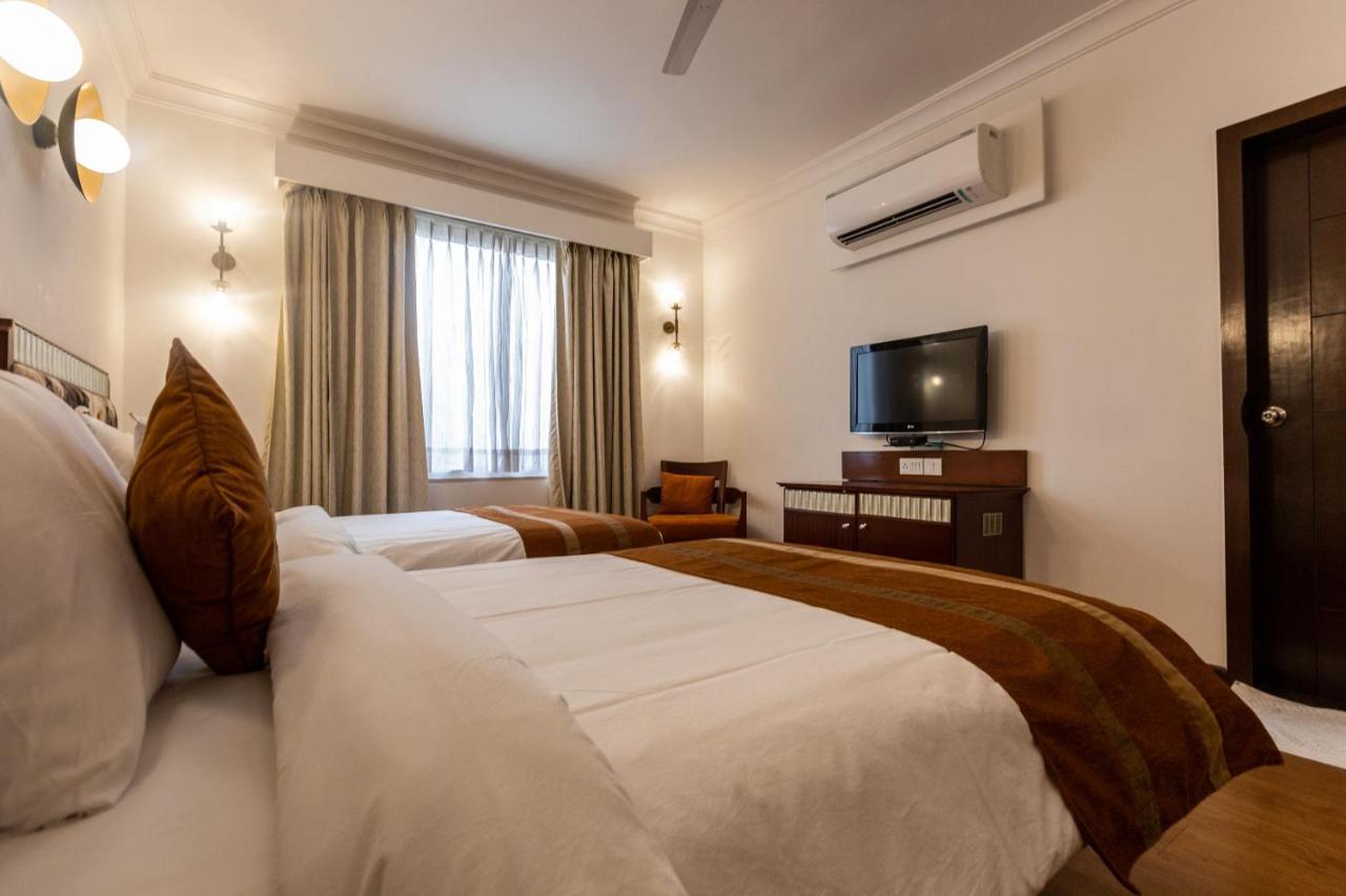 Clubhouse Nami Residency, Ahmedabad Hotel Exterior photo