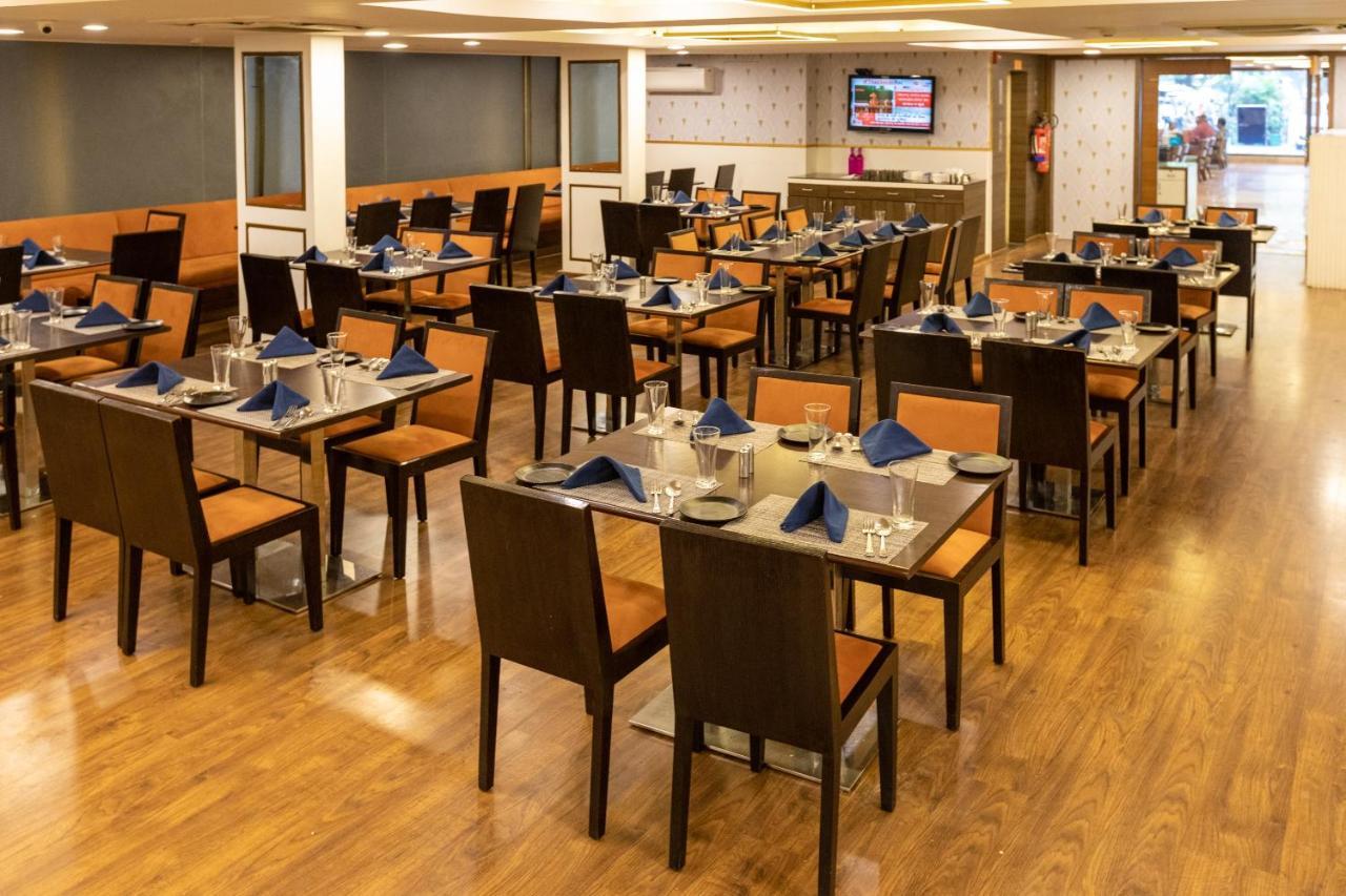 Clubhouse Nami Residency, Ahmedabad Hotel Exterior photo