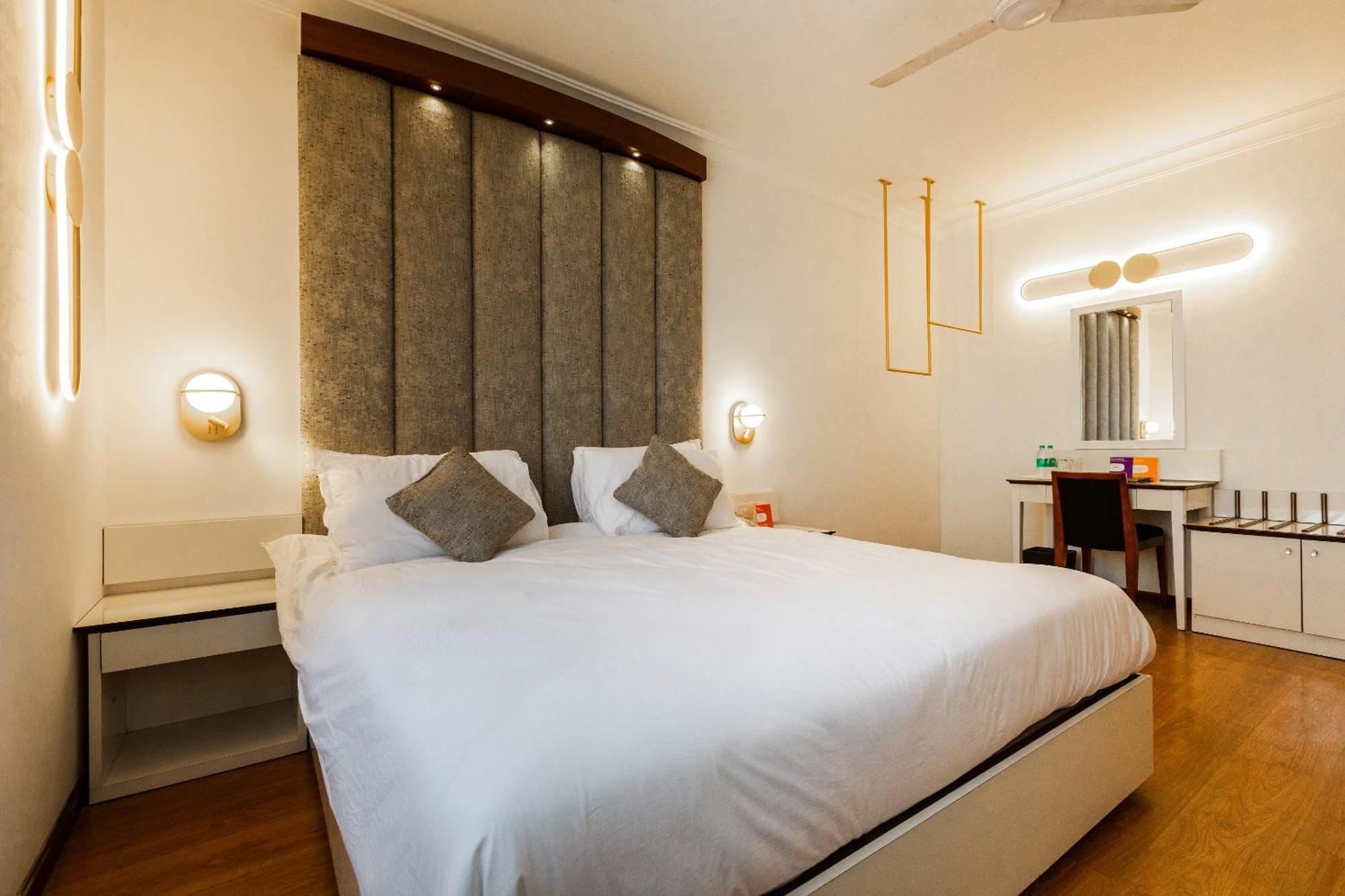 Clubhouse Nami Residency, Ahmedabad Hotel Exterior photo