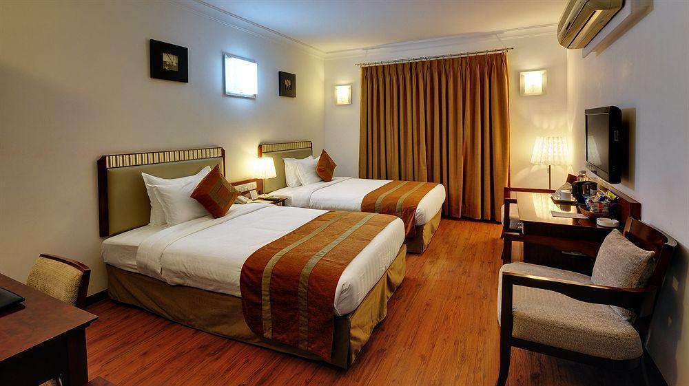 Clubhouse Nami Residency, Ahmedabad Hotel Exterior photo