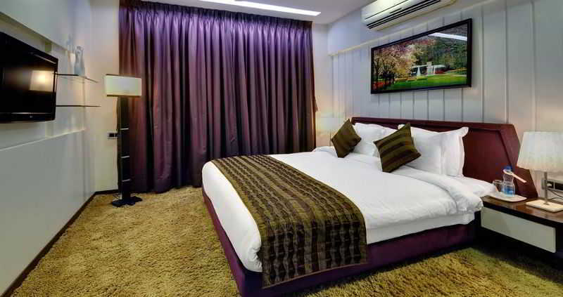 Clubhouse Nami Residency, Ahmedabad Hotel Exterior photo